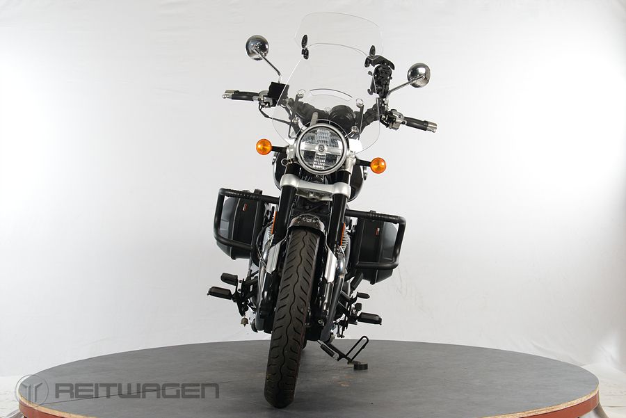 로얄엔필드 슈퍼메테오 650 more