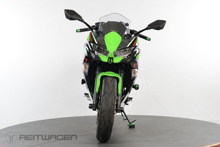 가와사키 닌자 650 more