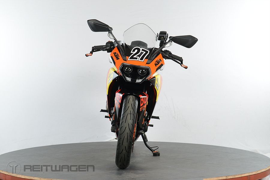 KTM RC 390 more