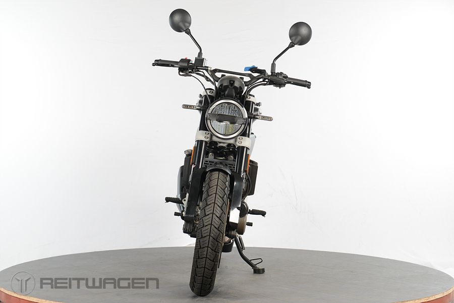 허스크바나 스바르트필렌 250 more