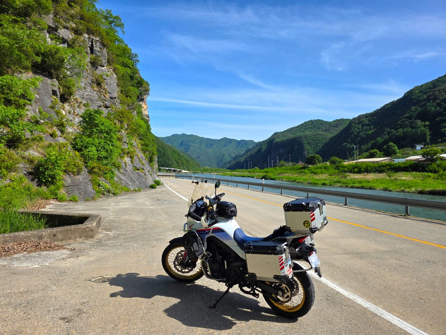 혼다 XL 750 TRANSALP 2024 화이트