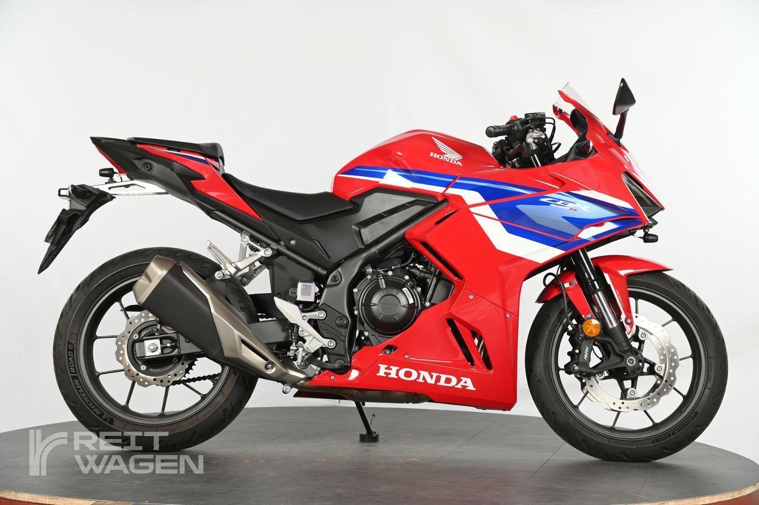 혼다 CBR 500 R main