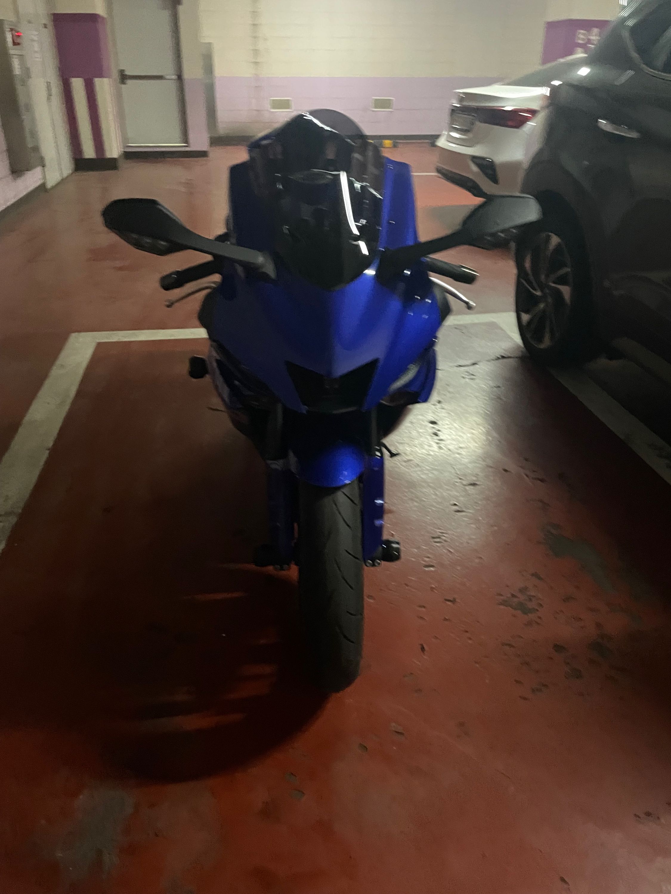 야마하 YZF R6 more