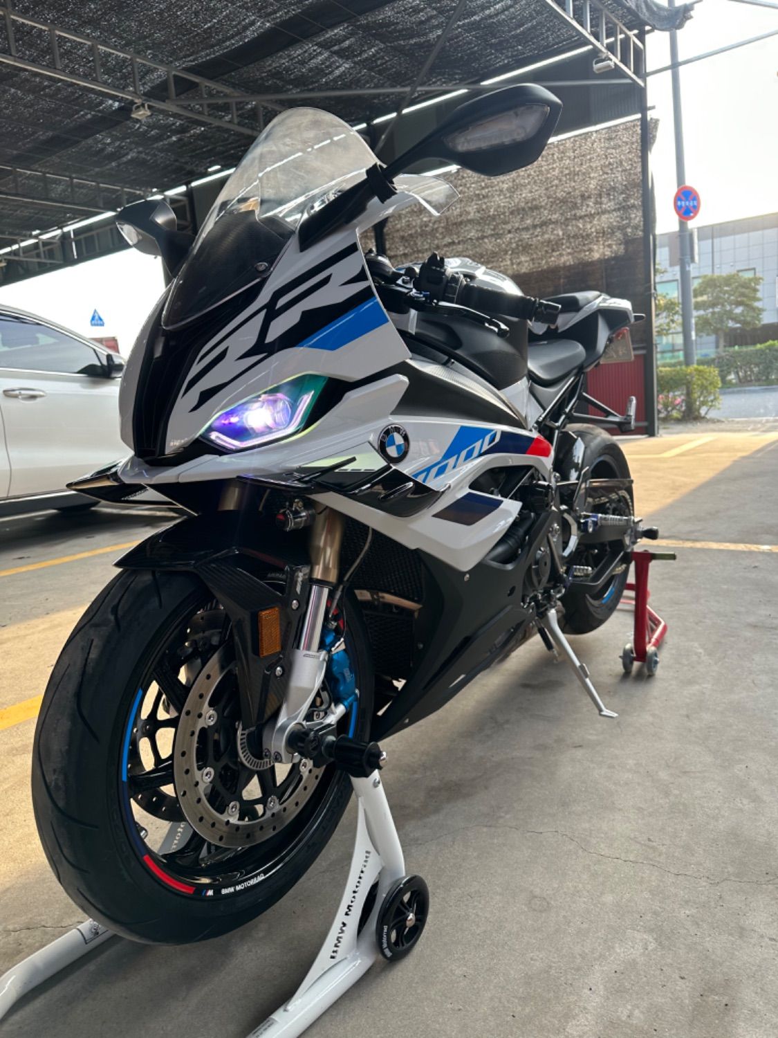 BMW S 1000 RR main