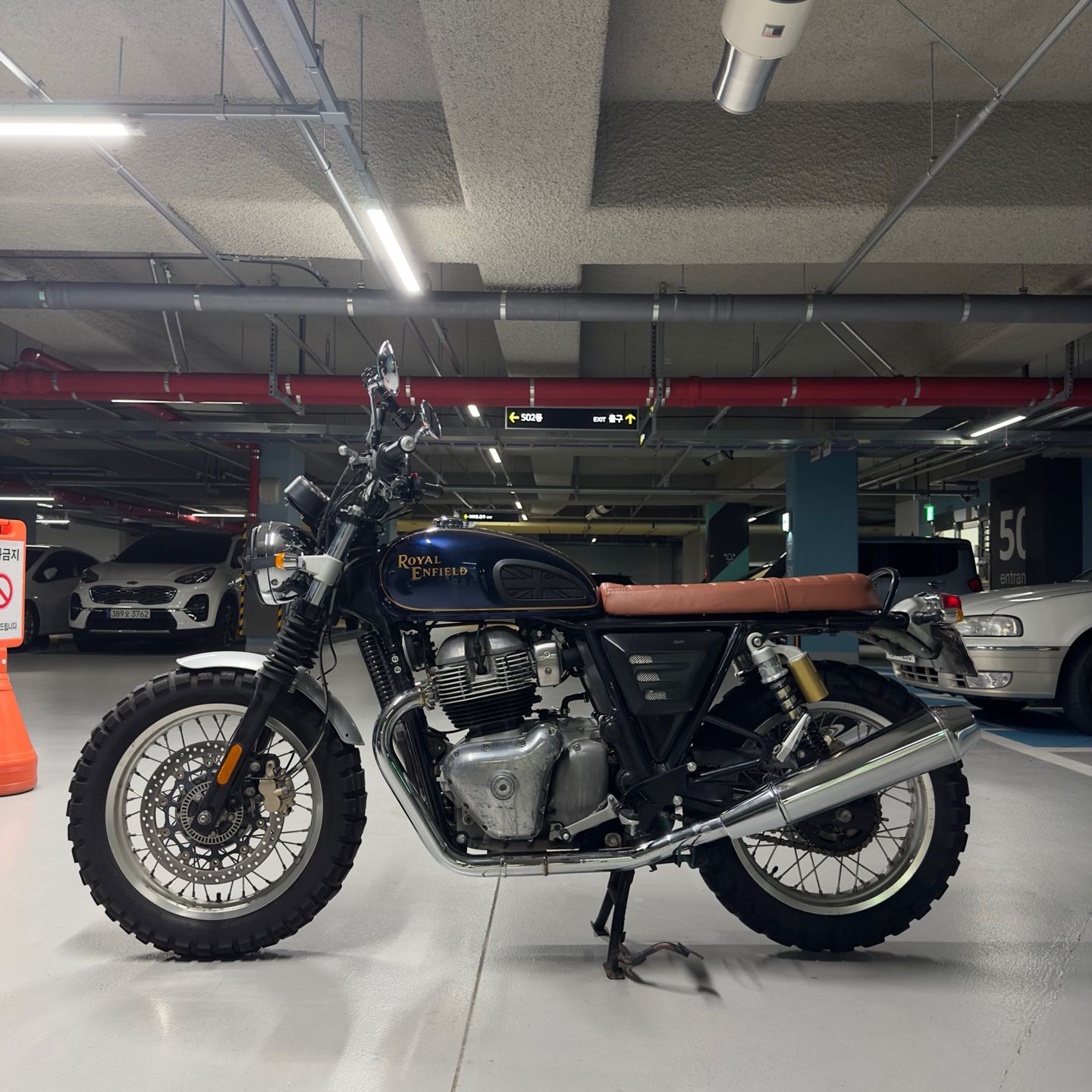 로얄엔필드 인터셉터 650 thumb 2