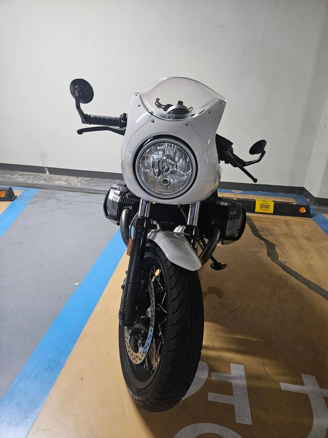 BMW R nine T 레이서 2018 화이트