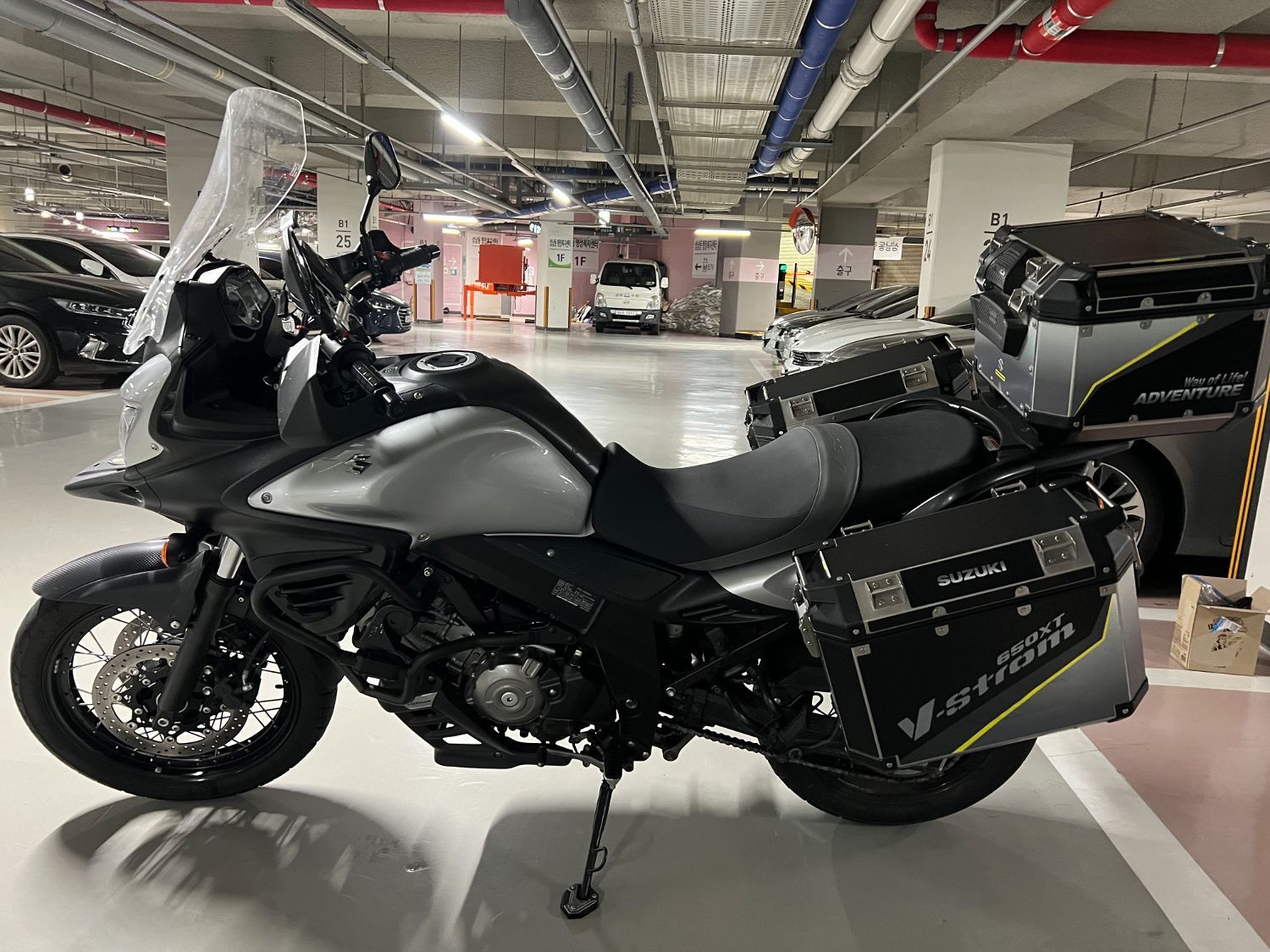 스즈키 브이스트롬 650 XT thumb 2