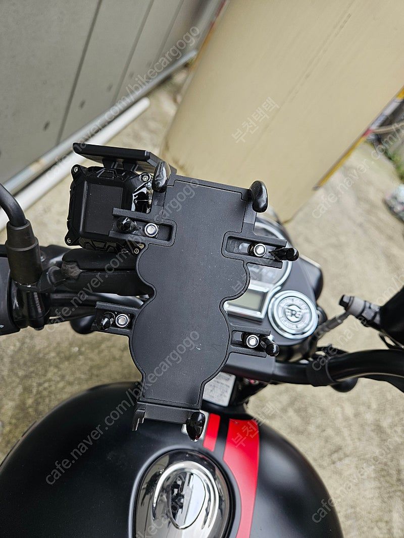 로얄엔필드 클래식 350 thumb 2