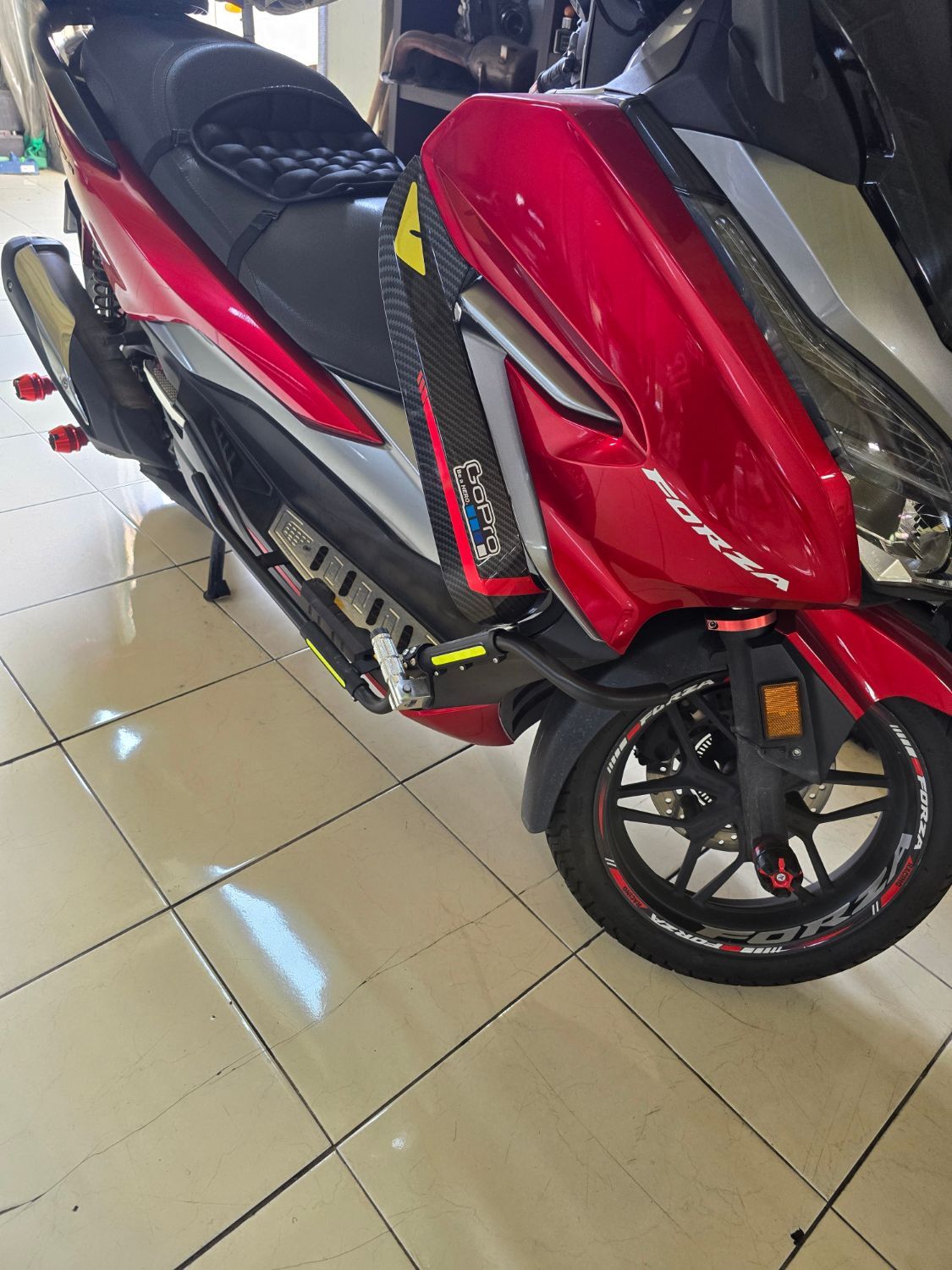 혼다 올 뉴 포르자 300 more