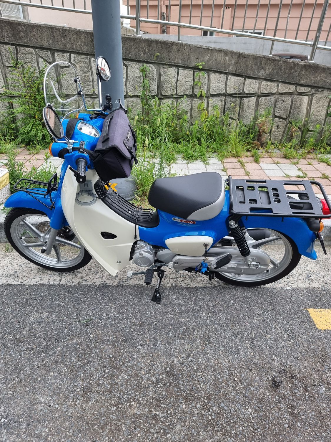 혼다 슈퍼 커브 110 more