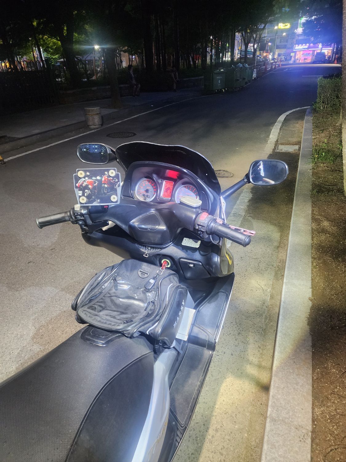 야마하 TMAX 530 thumb 2