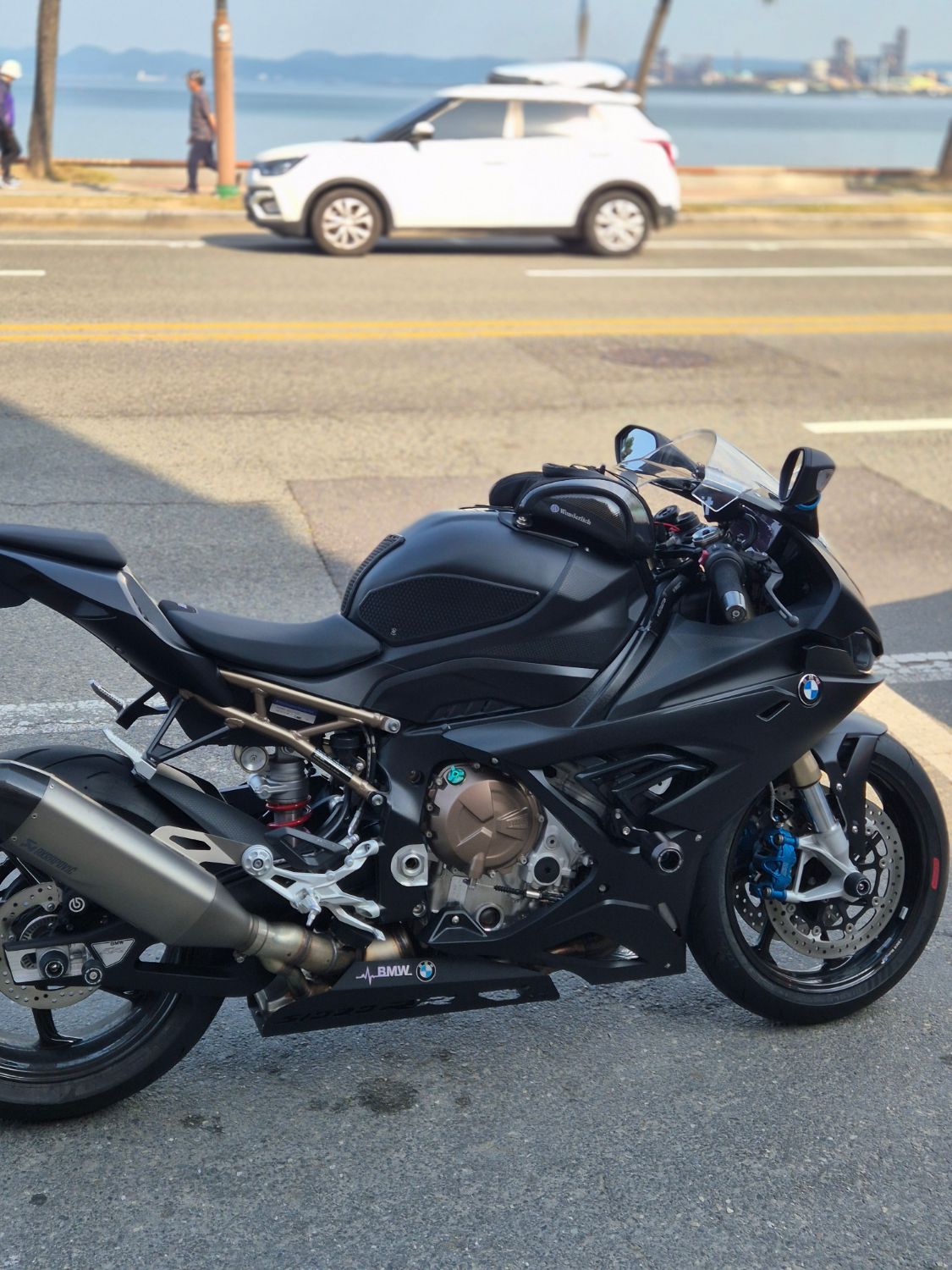 BMW S 1000 RR thumb 2