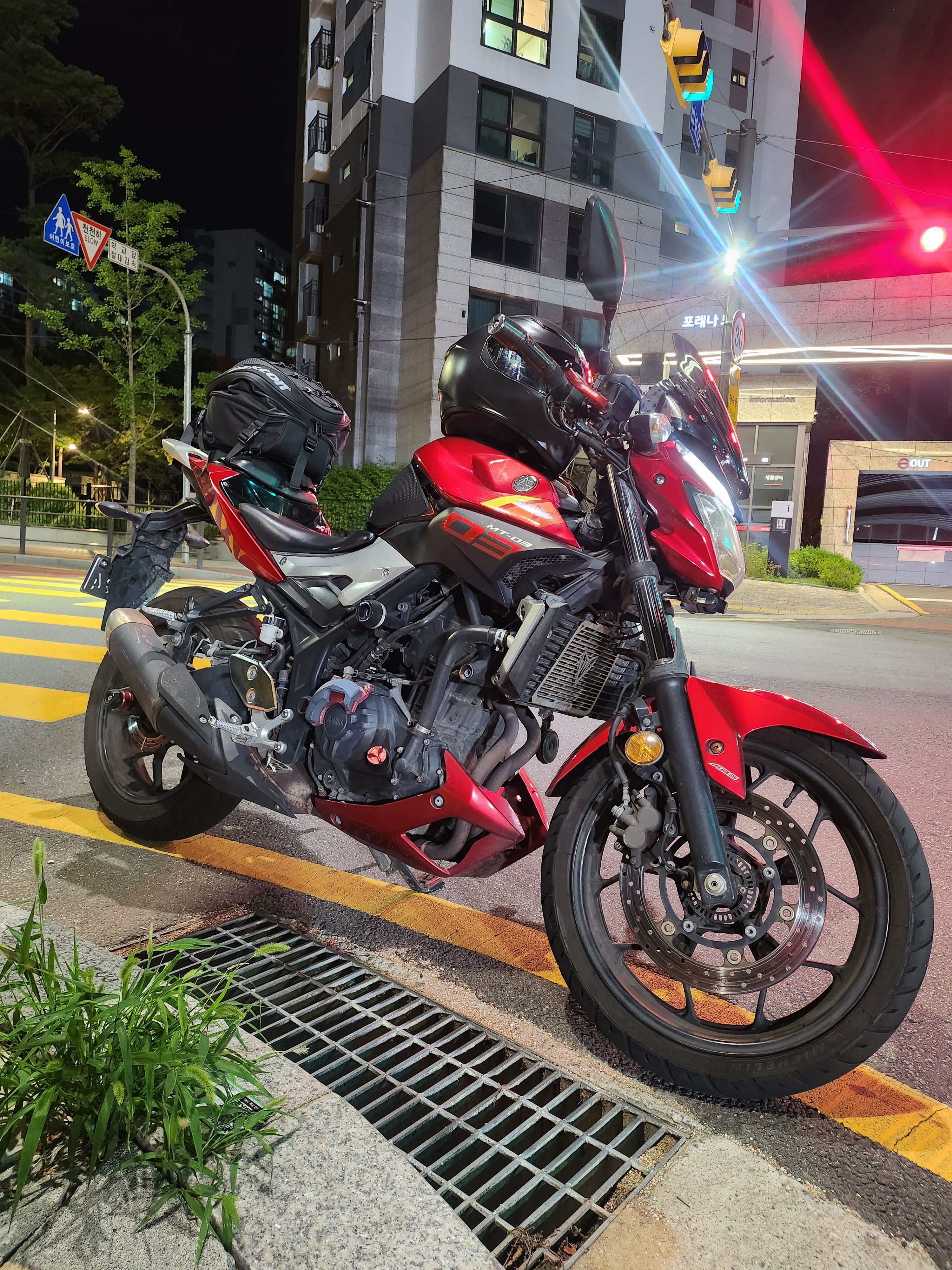 야마하 MT 03 more