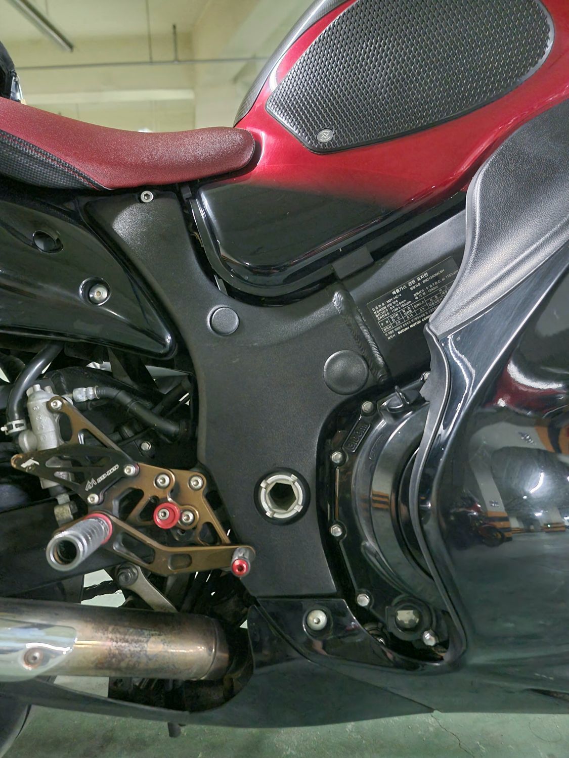 스즈키 하야부사 more