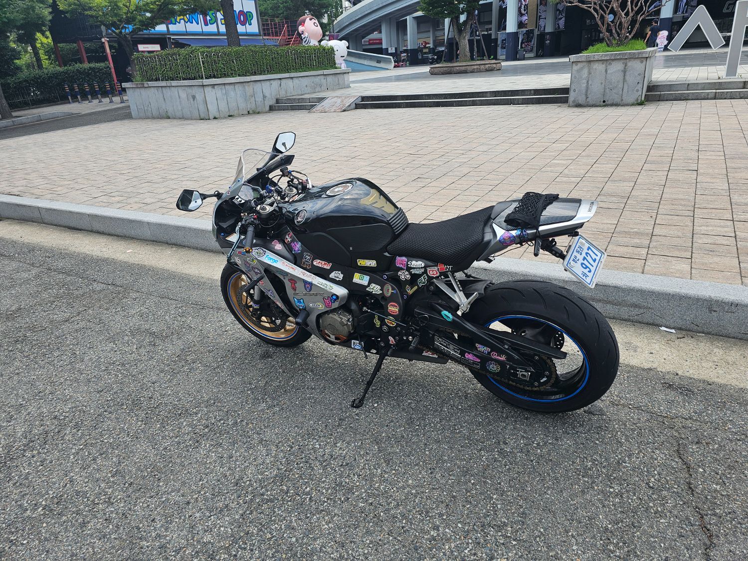 혼다 CBR 1000 RR more