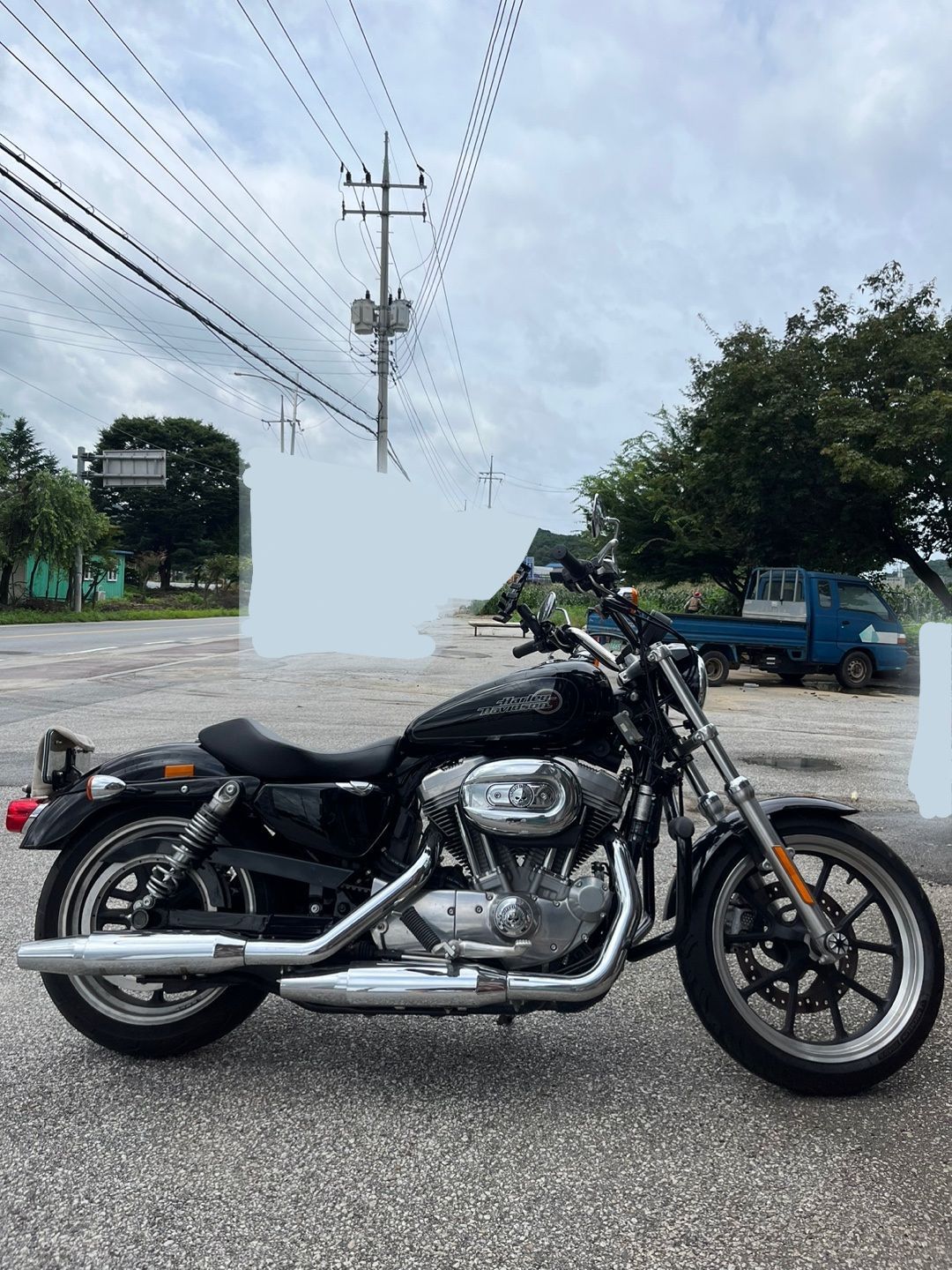 할리데이비슨 883 슈퍼로우 more