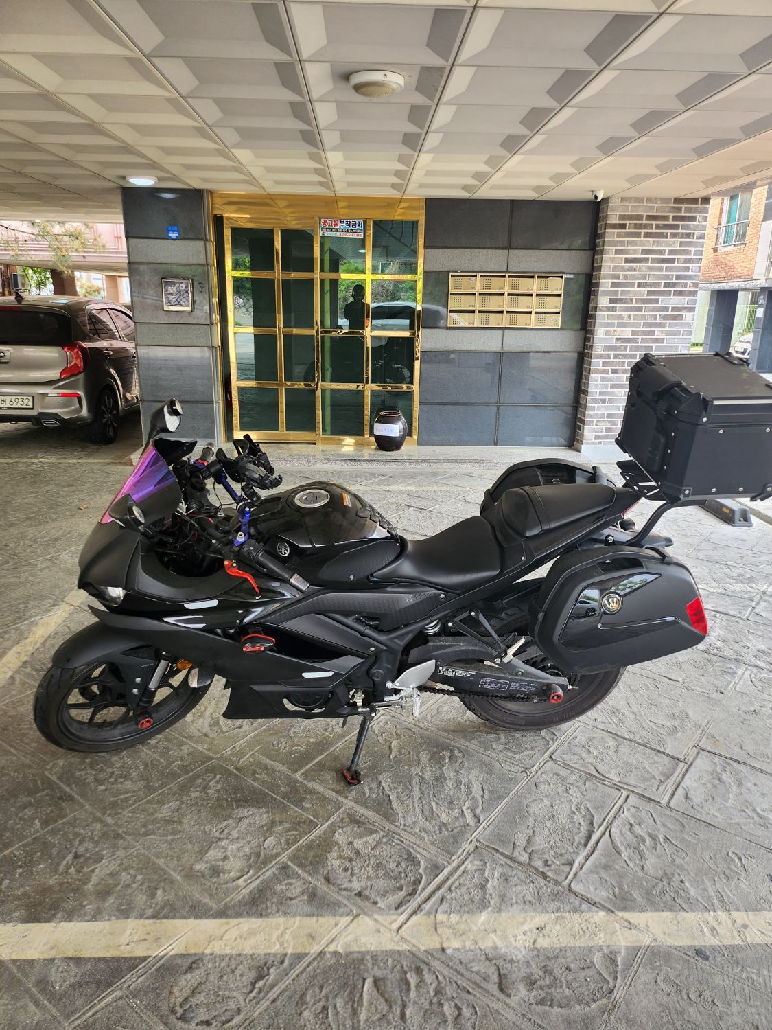 야마하 YZF R3 thumb 2