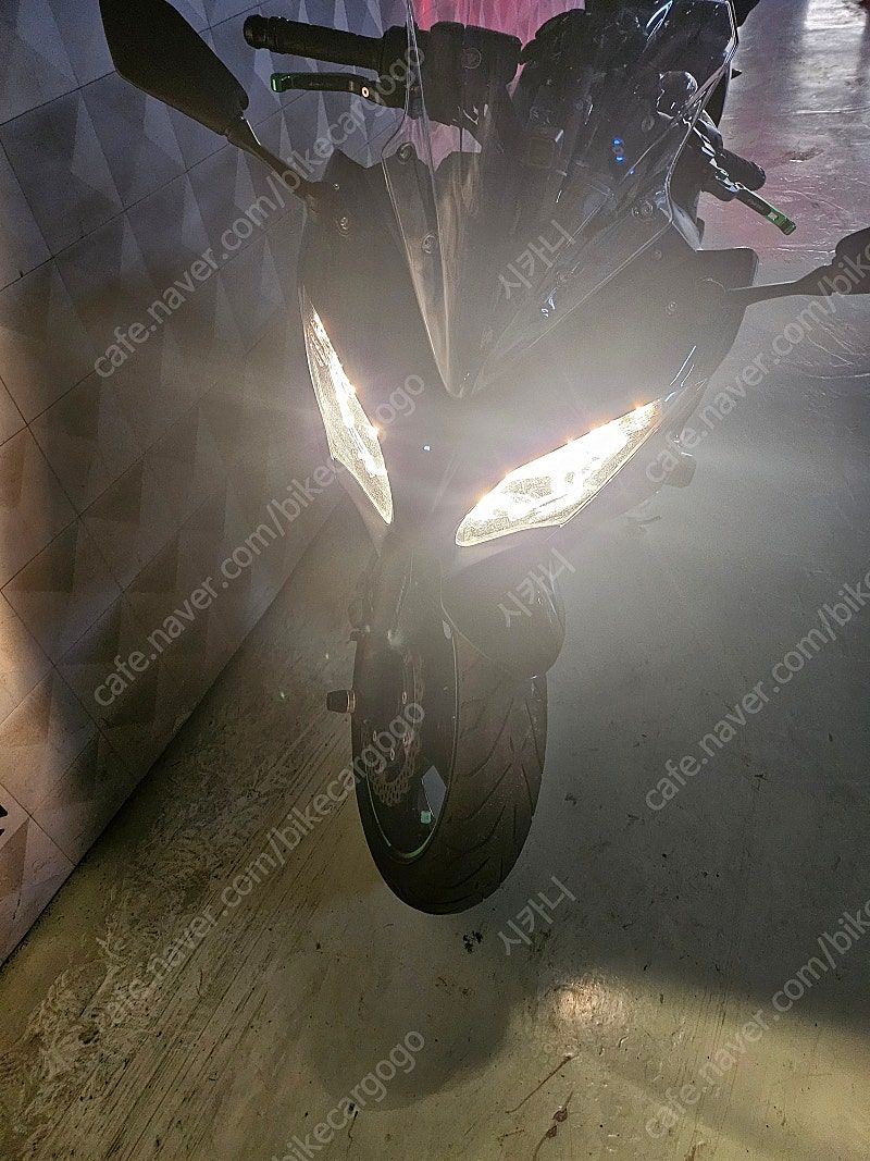 가와사키 닌자 650 thumb 2