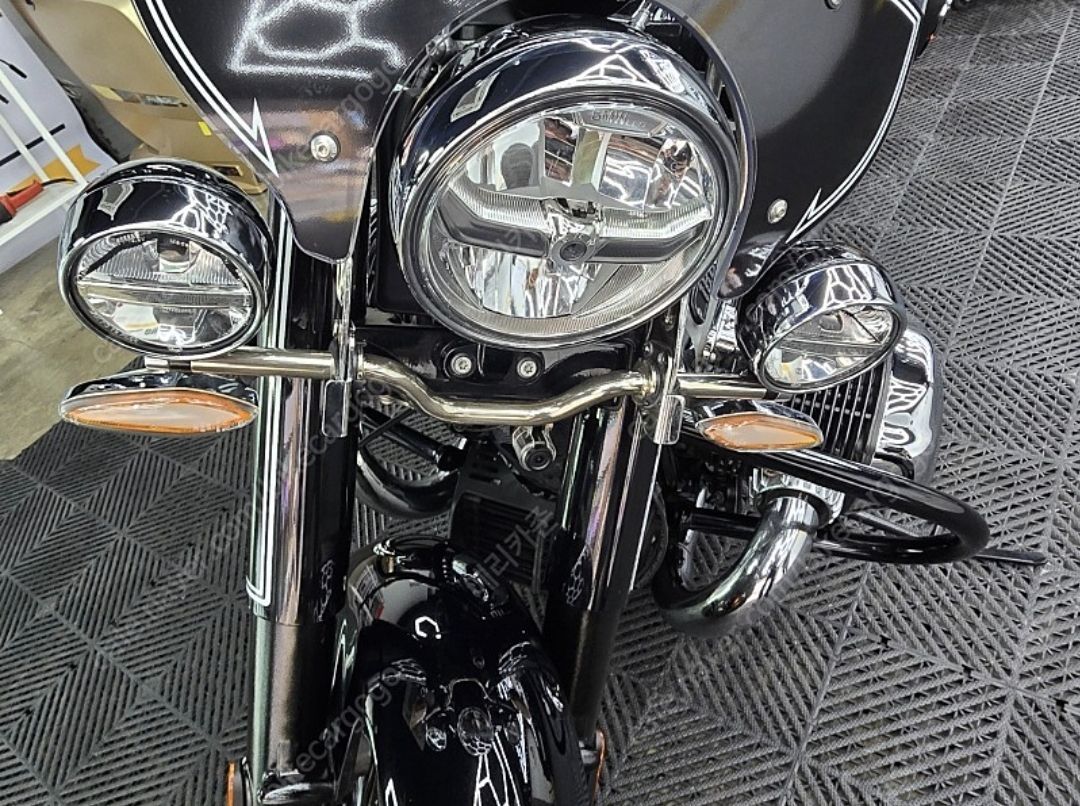 BMW R 18 클래식 thumb 2