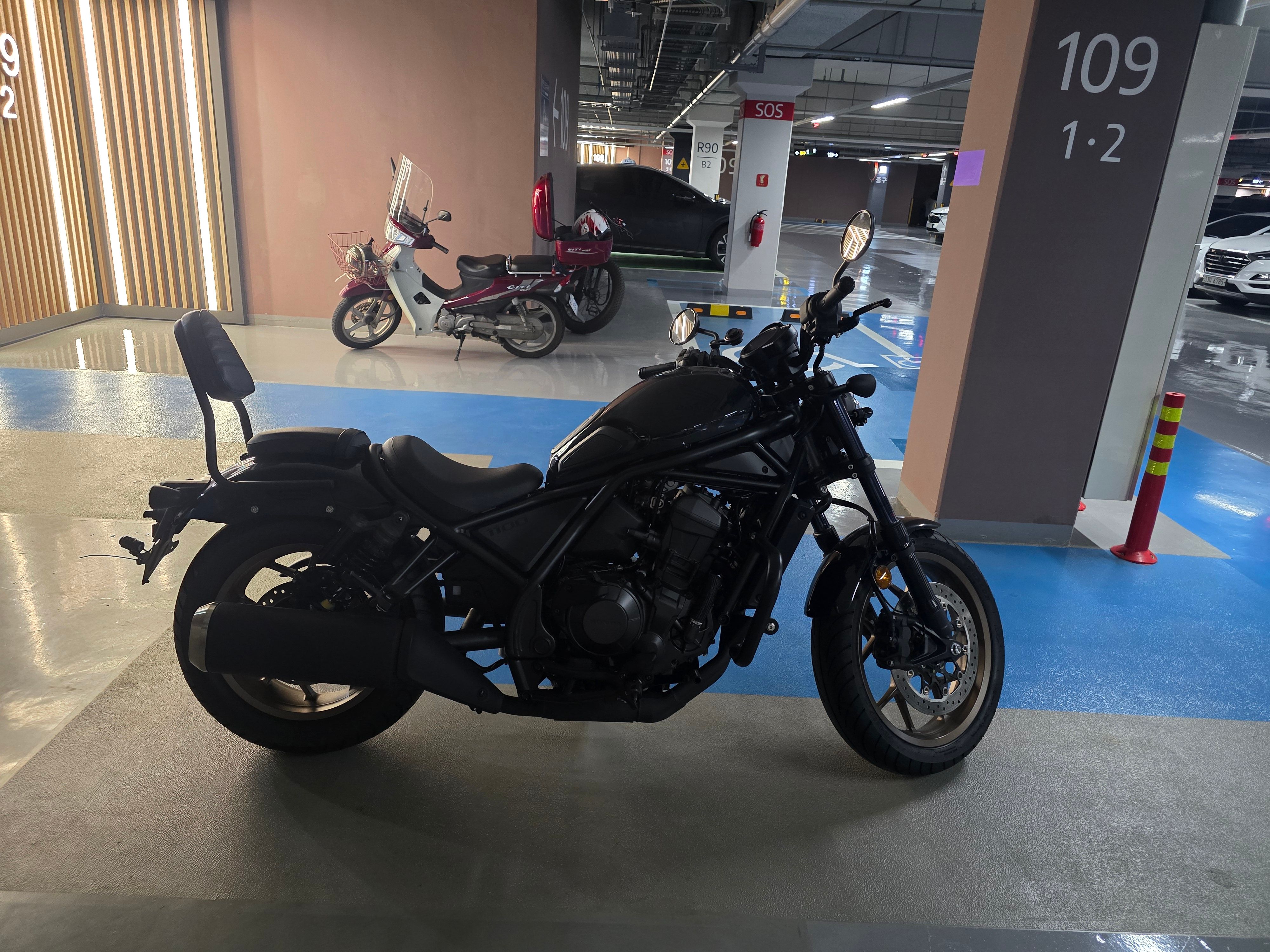 혼다 레블 1100 thumb 2