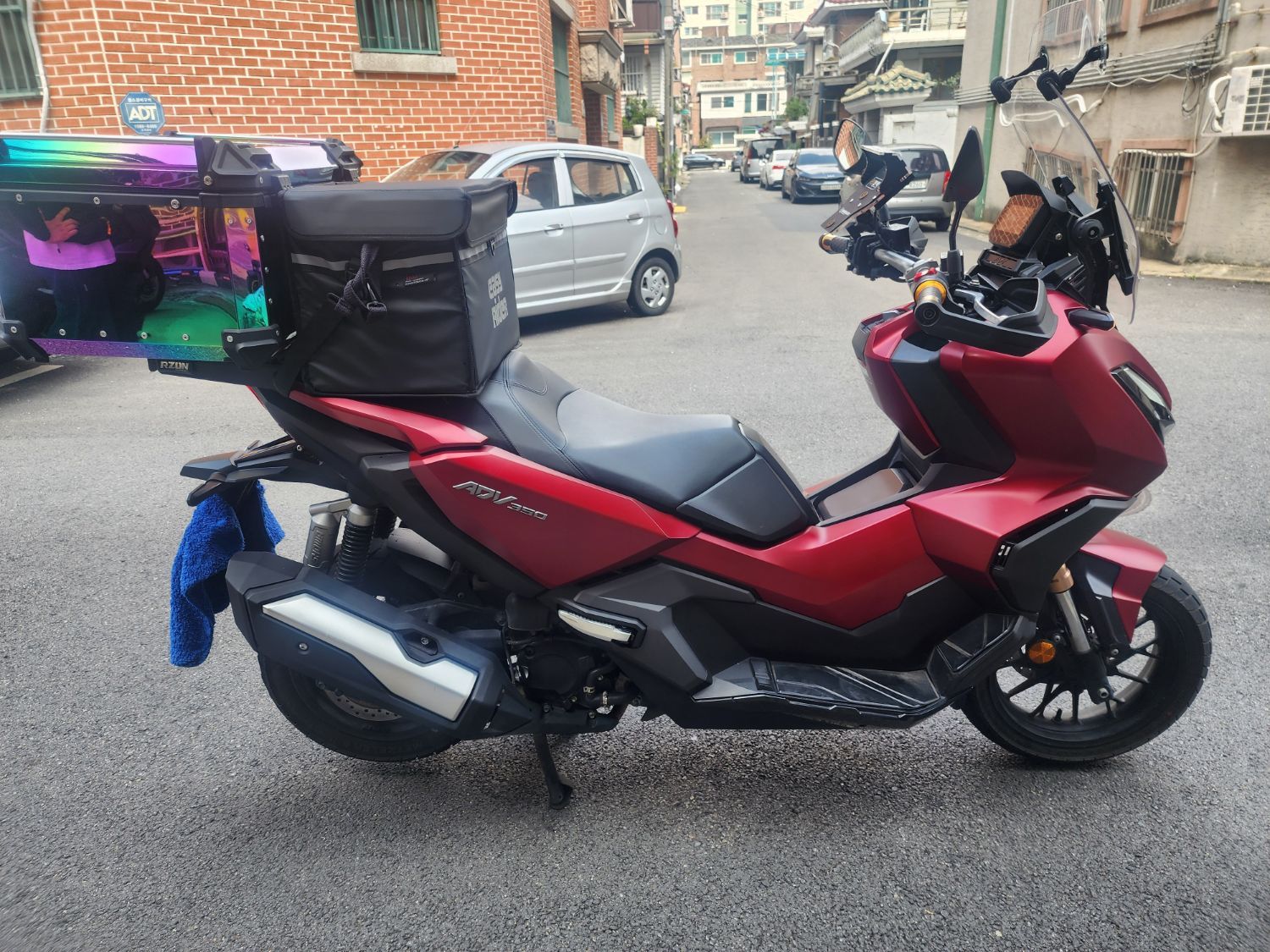 혼다 ADV 350 thumb 2