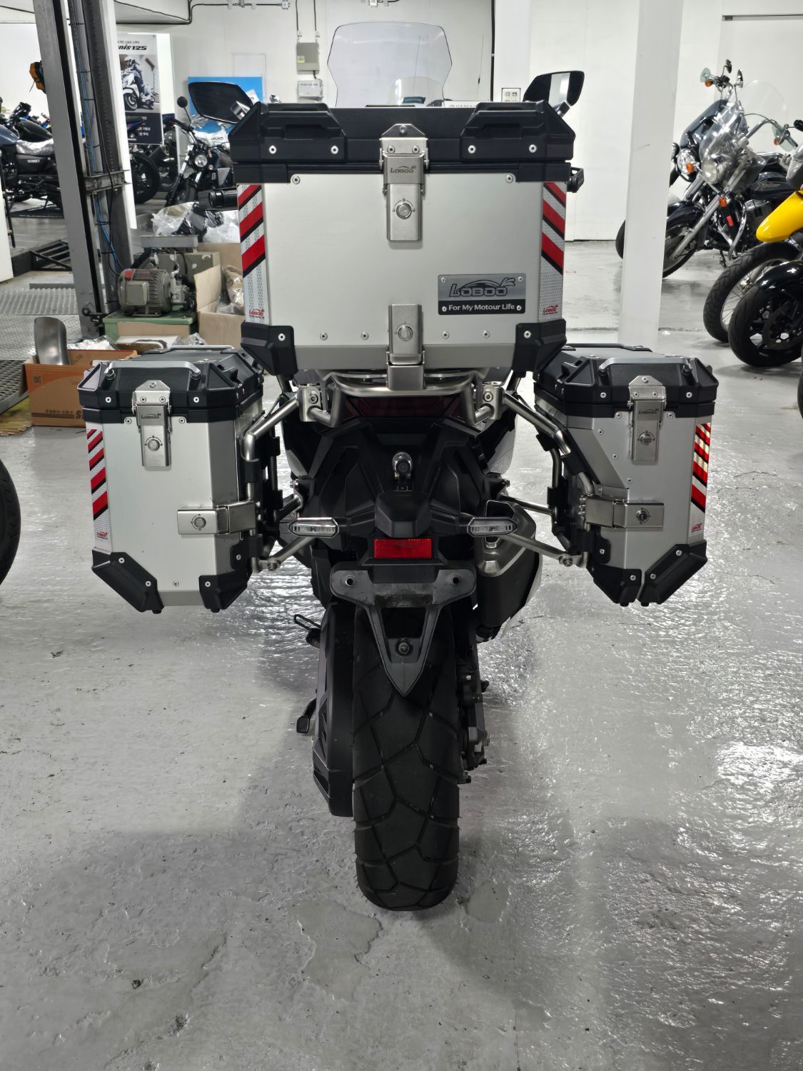 혼다 X ADV thumb 2