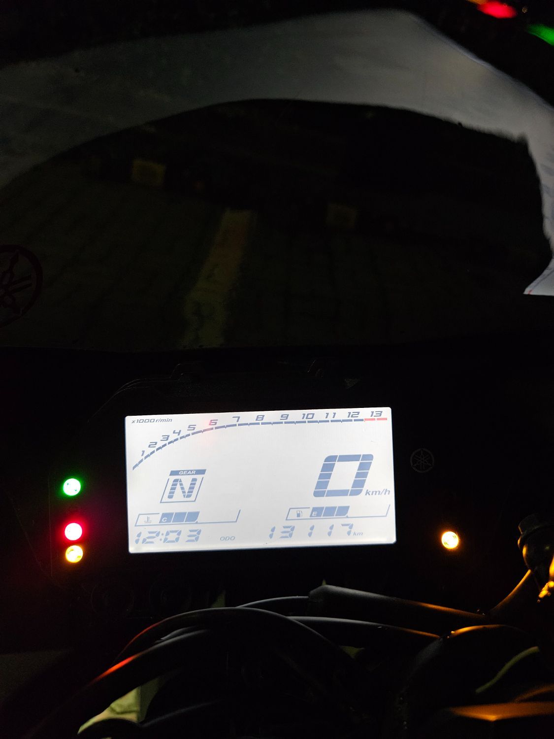 야마하 YZF R3 more