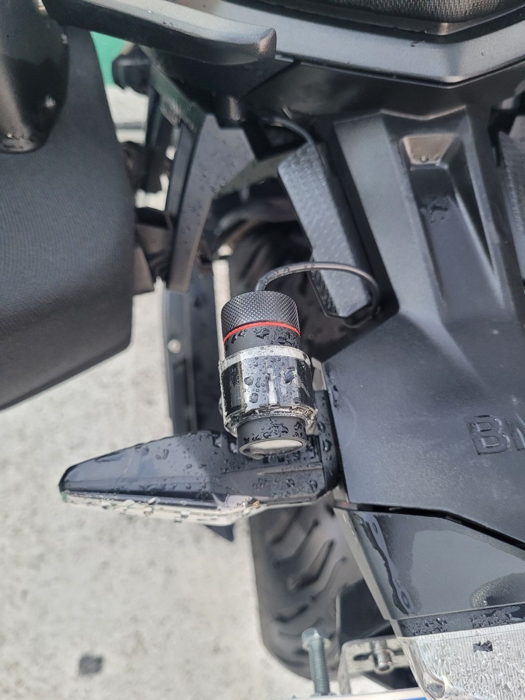 BMW F 900 XR 2022 블랙 사진 3