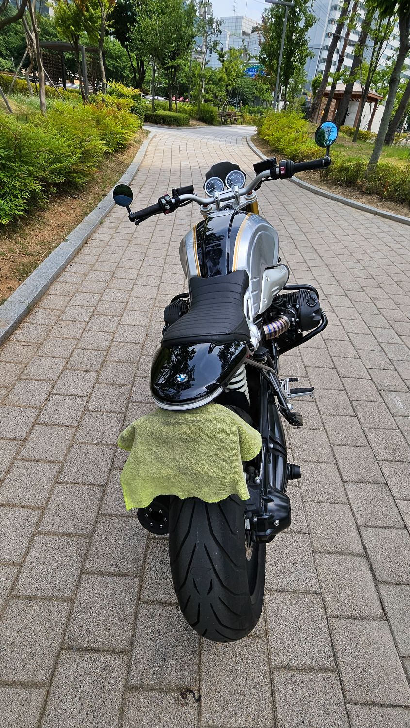 BMW R nine T 2017 실버 사진 1