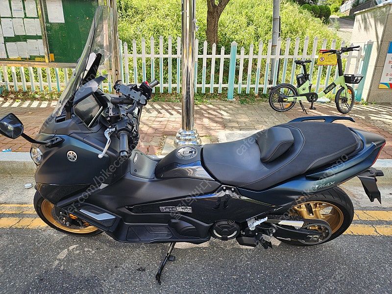 기타 TMAX 560 thumb 2