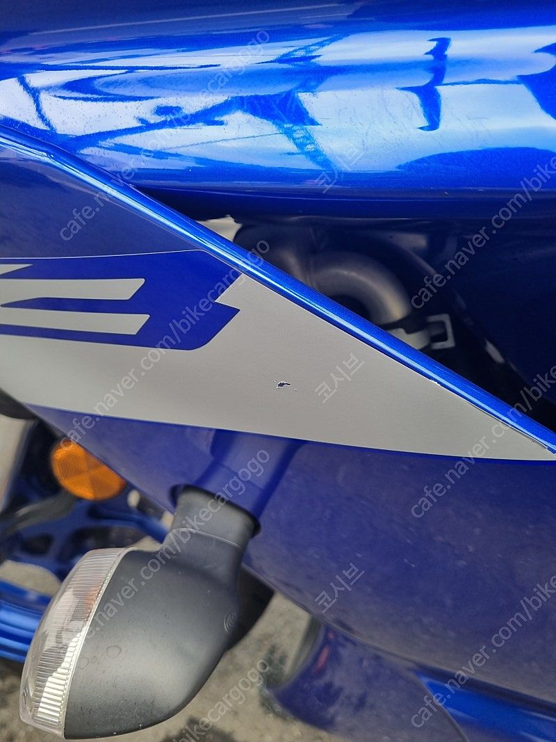 야마하 YZF R3 thumb 2