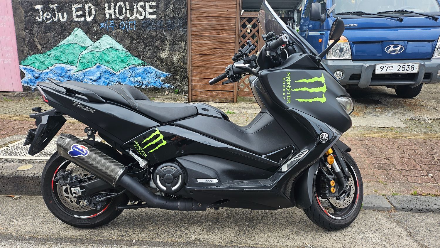 야마하 TMAX DX more