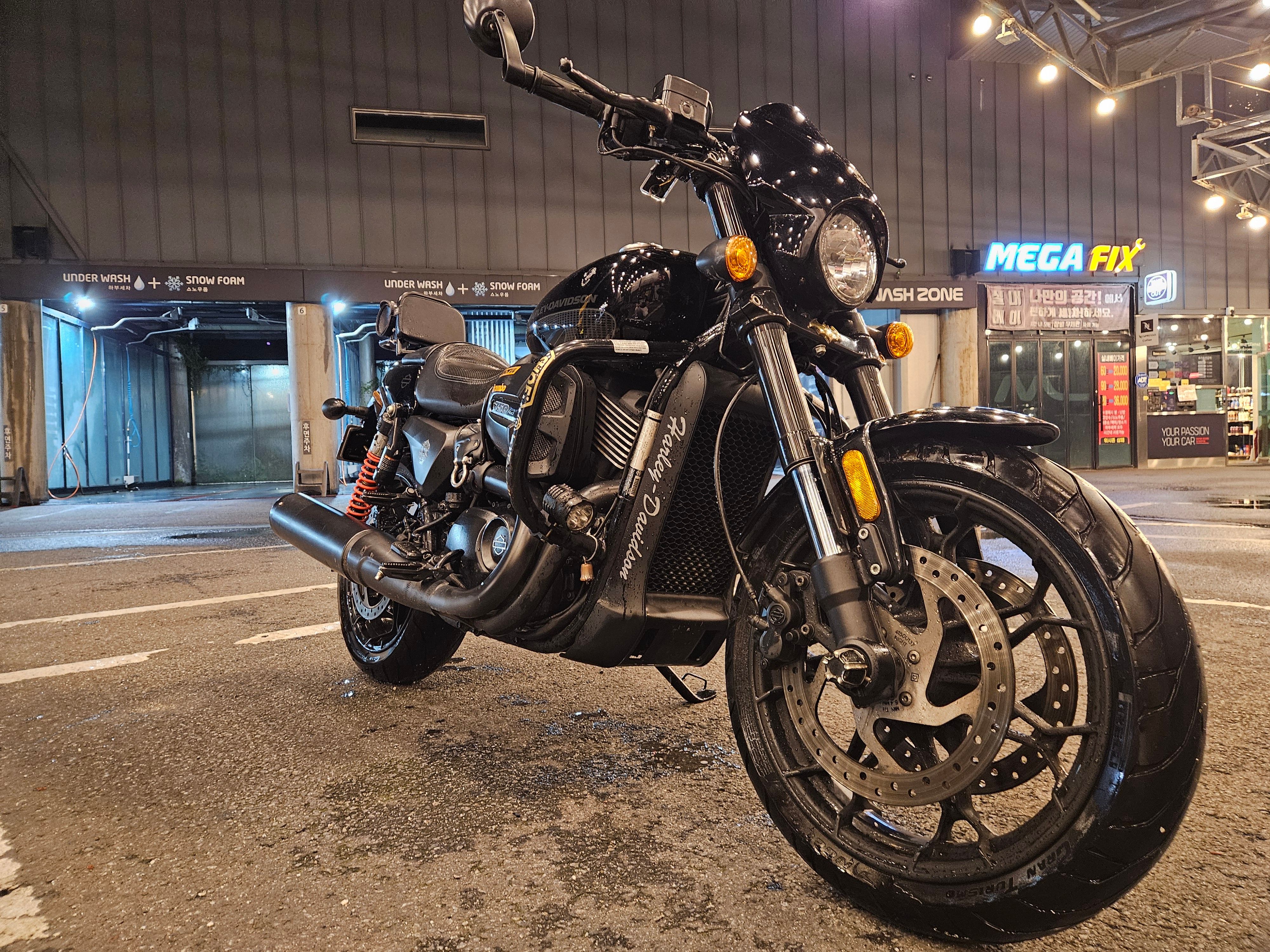 할리데이비슨 스트리트 로드 750 more