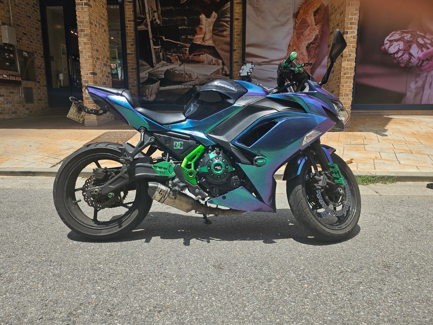 가와사키 닌자 650 thumb 2