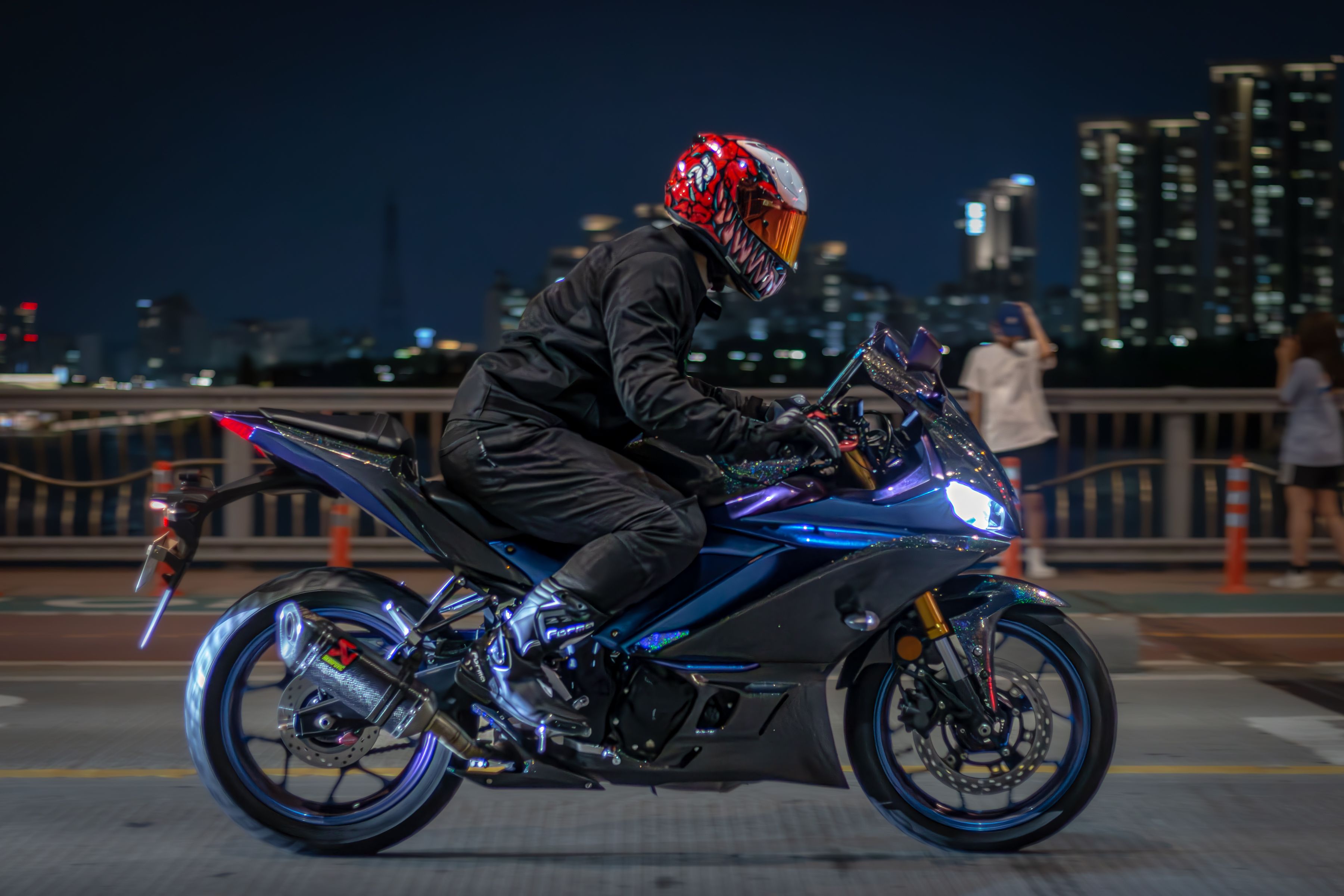 야마하 YZF R3 more