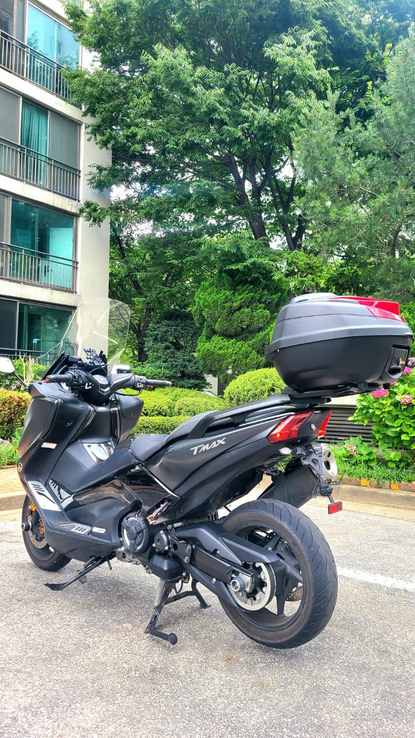 야마하 TMAX DX more
