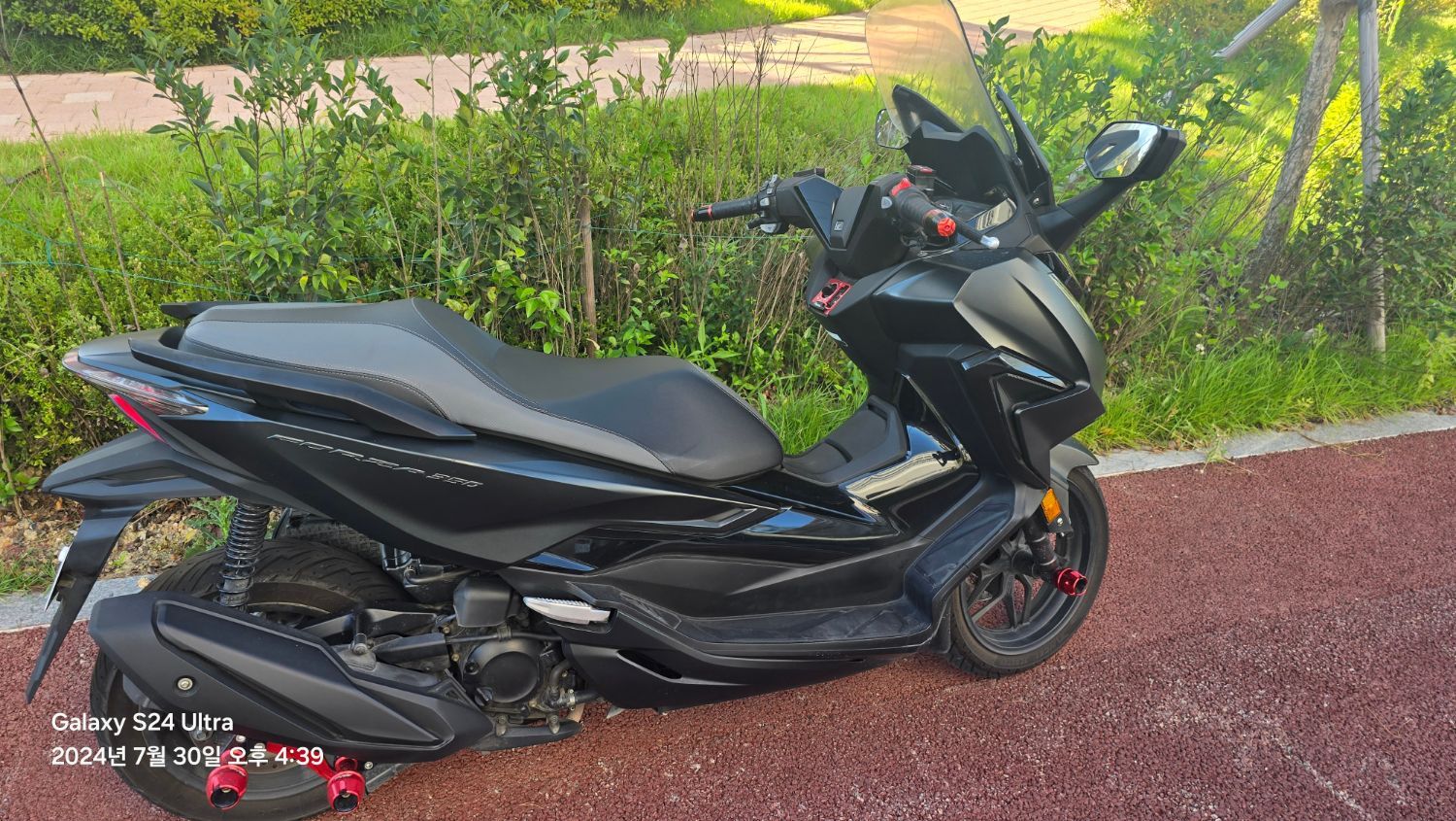 혼다 포르자 350 thumb 2