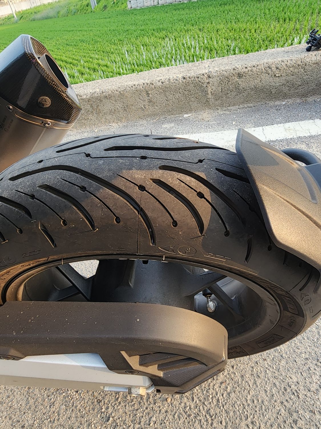 혼다 포르자 750 more