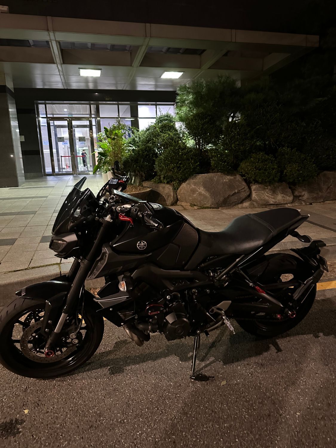 야마하 MT 09 more