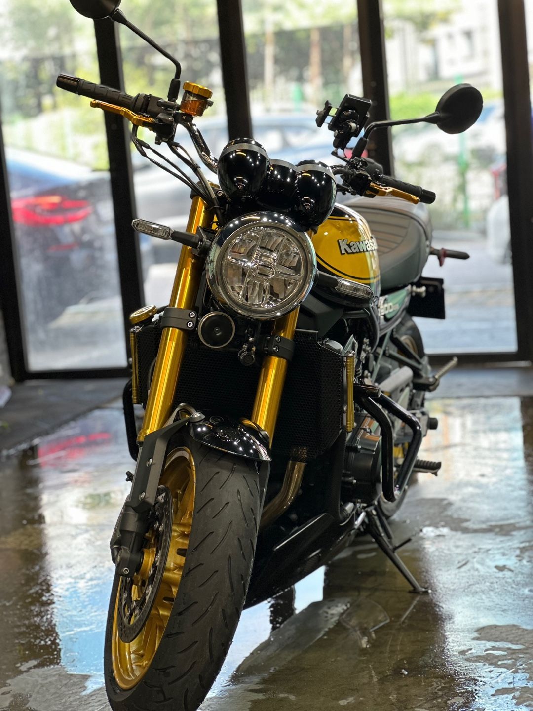 가와사키 Z 900 RS SE thumb 2