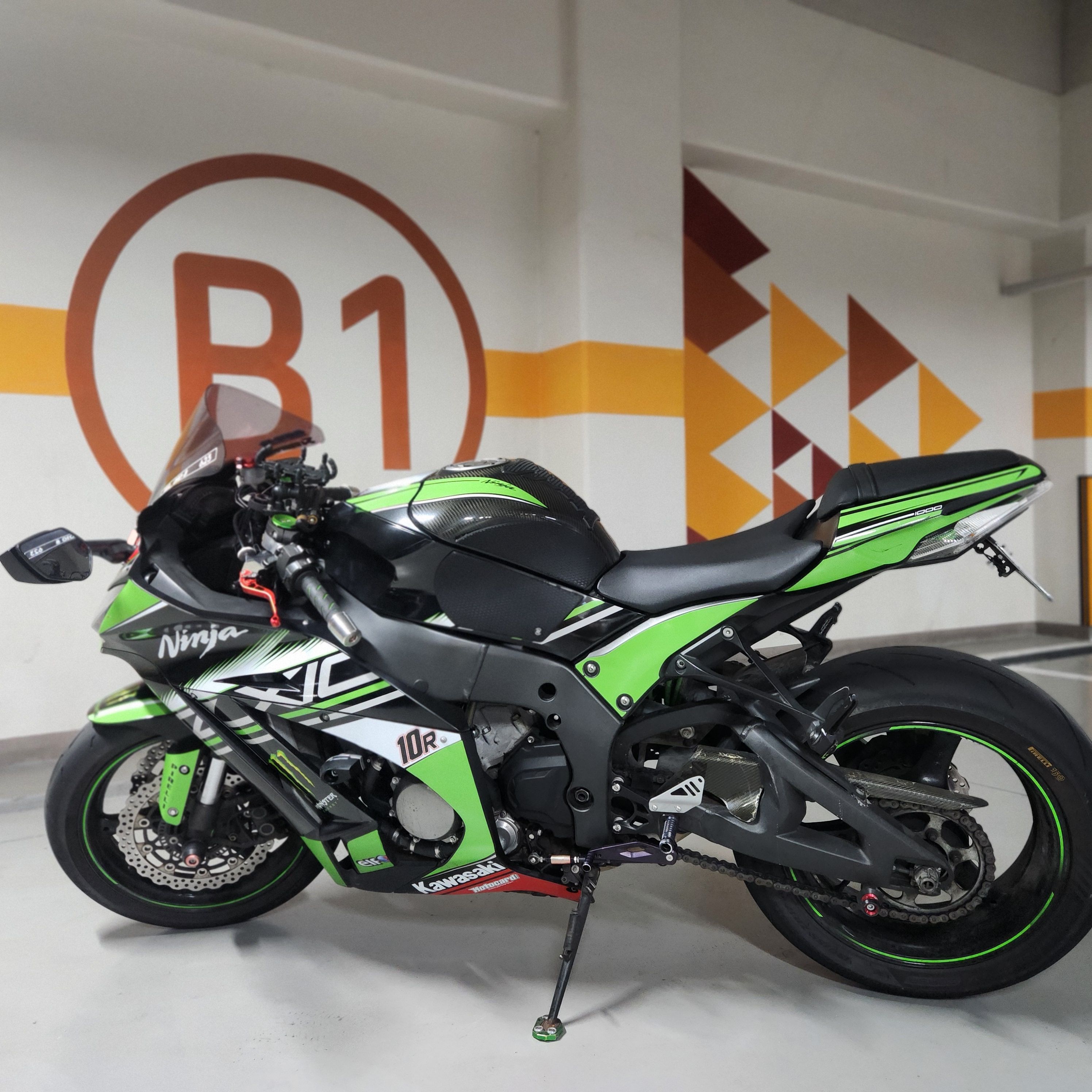 가와사키 닌자 ZX 10 R thumb 2