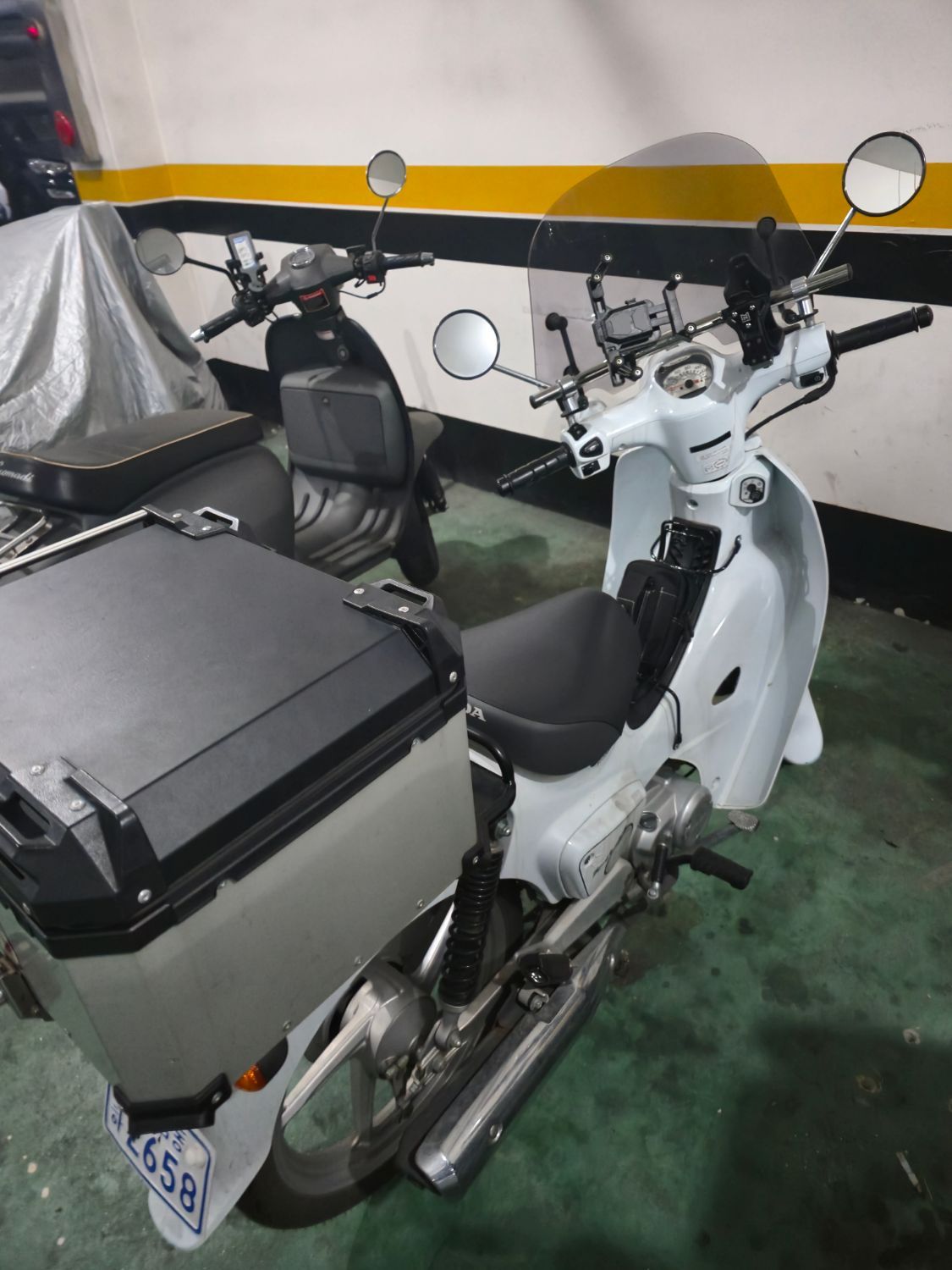 혼다 슈퍼 커브 110 more