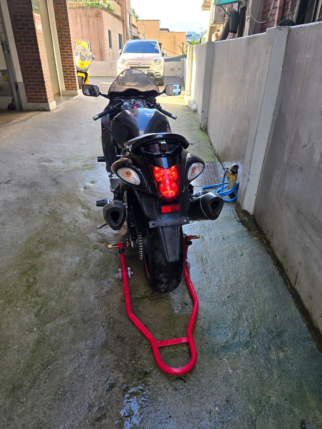 스즈키 하야부사 more