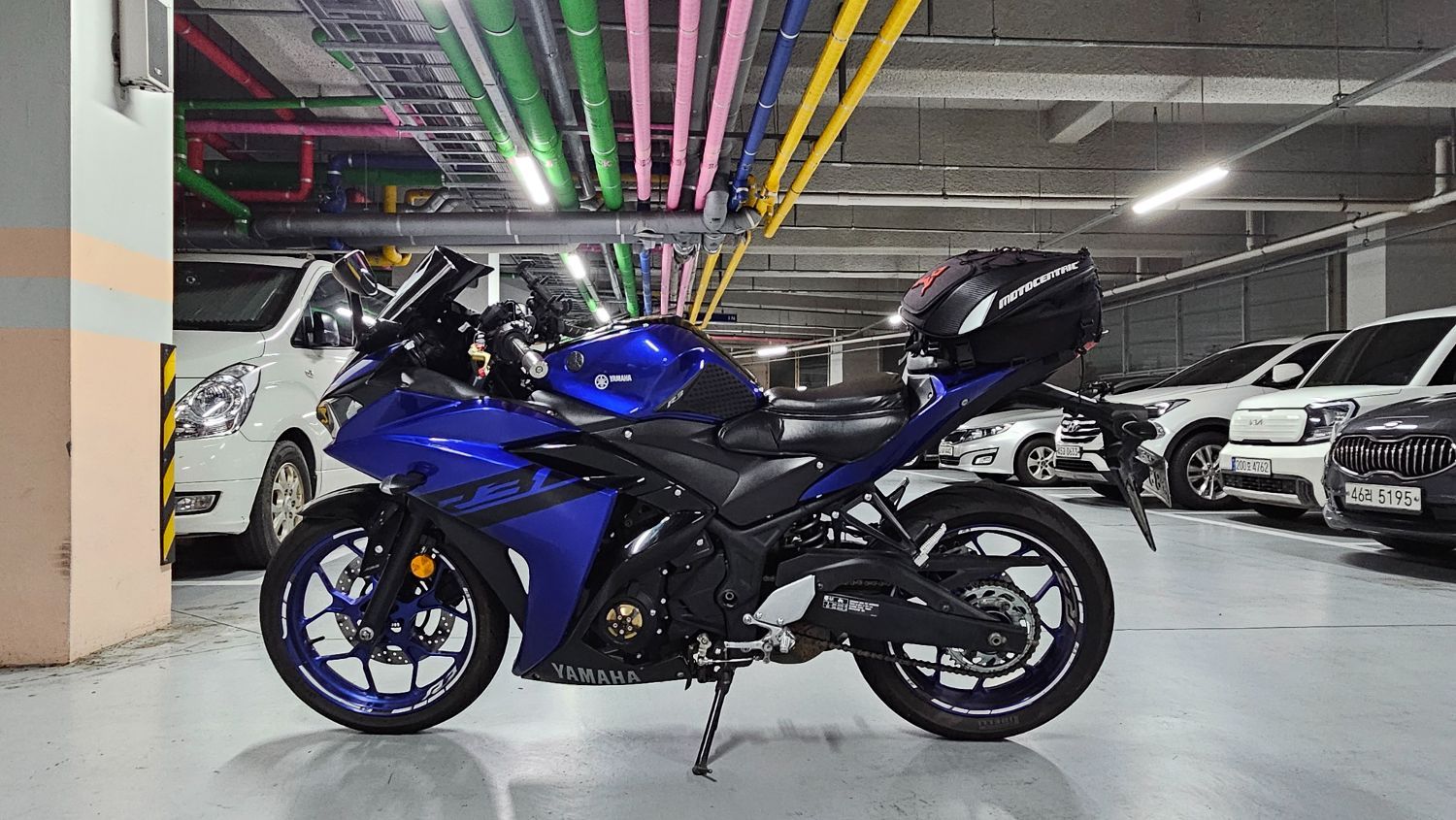 야마하 YZF R3 thumb 2