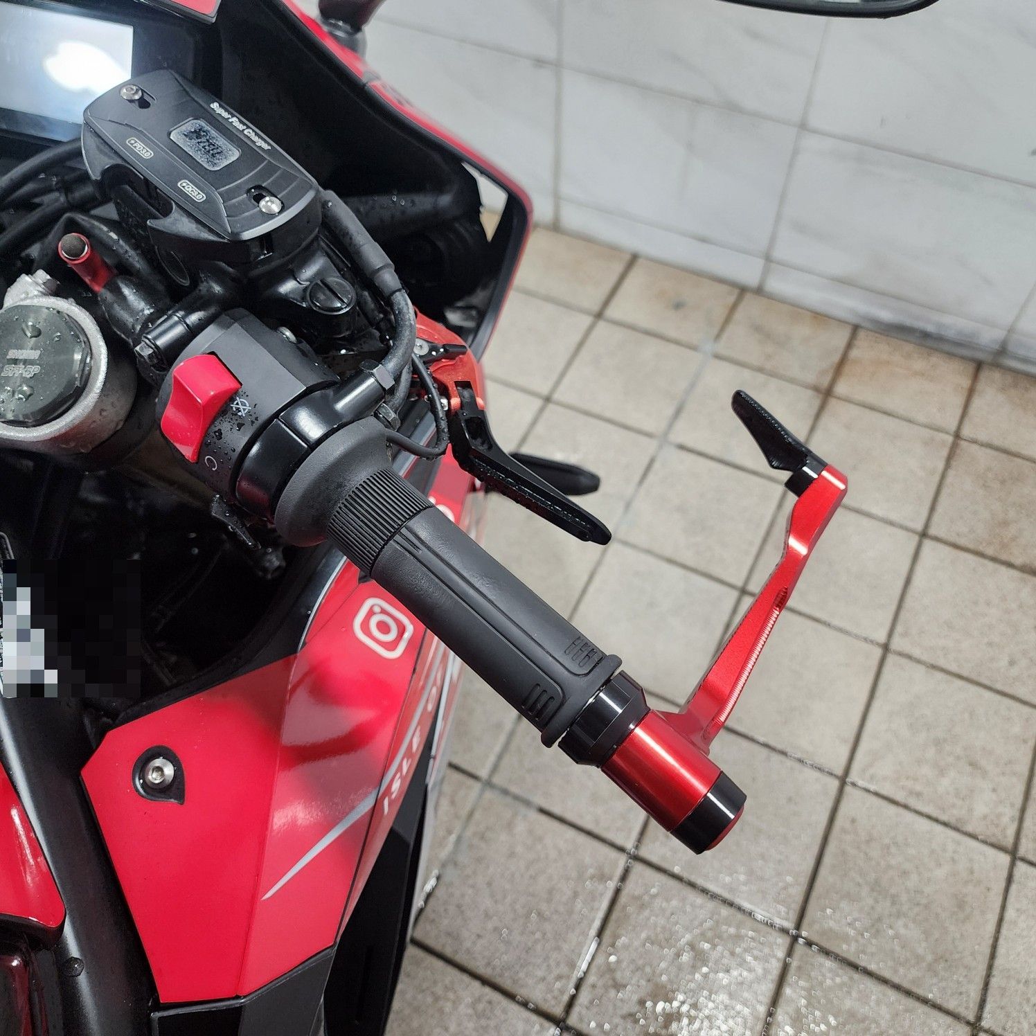 혼다 CBR 650 R MT thumb 2