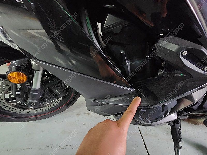 가와사키 Z 1000 SX thumb 2