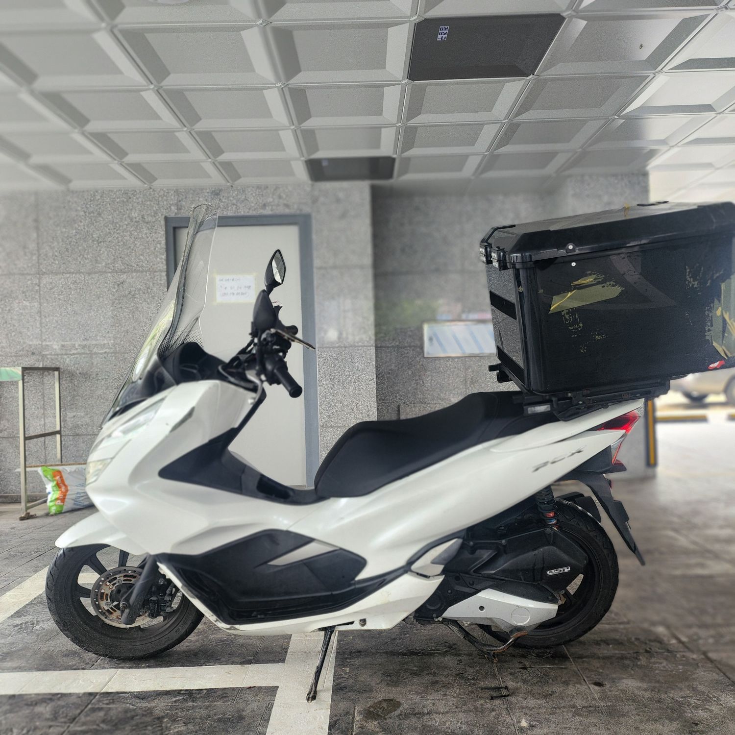 혼다 PCX 125 thumb 2