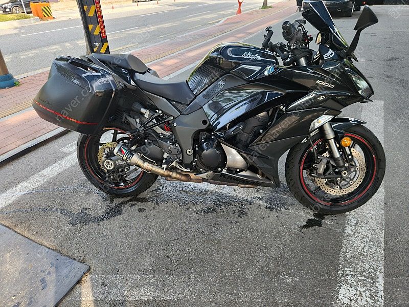 가와사키 Z 1000 SX more