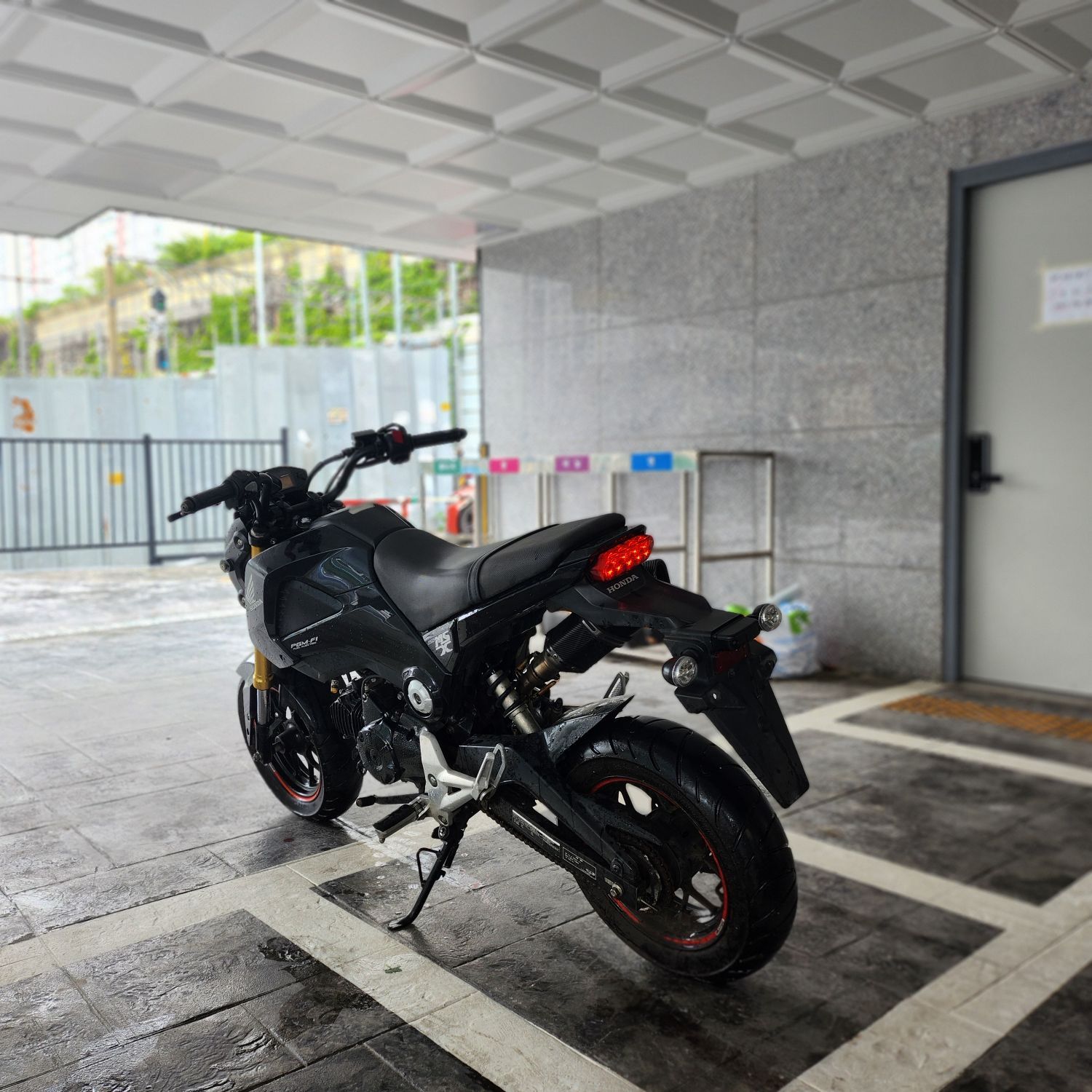 혼다 MSX 125 thumb 2