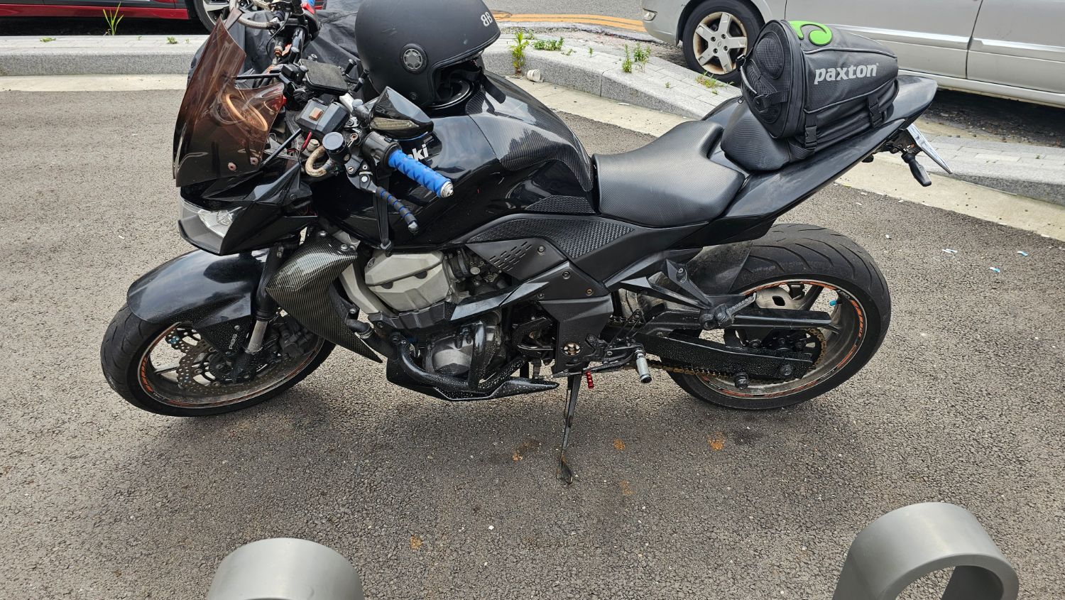 가와사키 Z 650 RS more